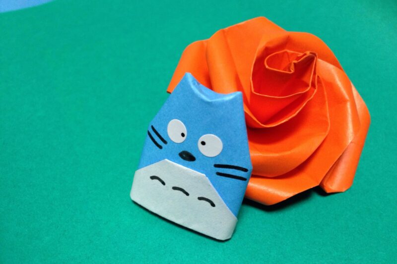 折り紙トトロの指人形